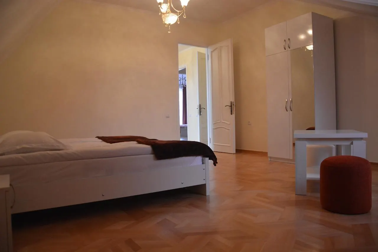 Hotel Renesans Τυφλίδα